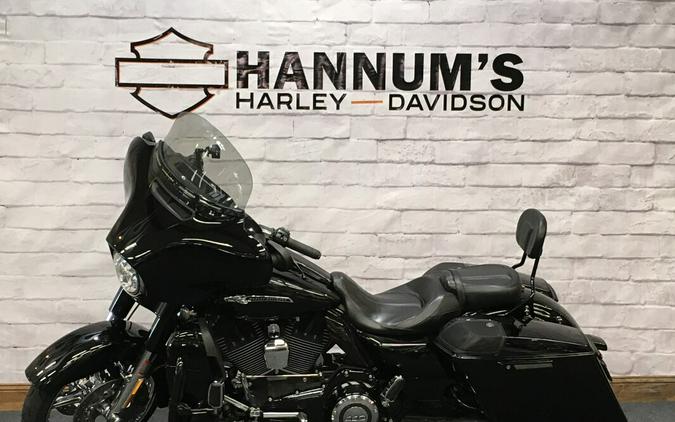2015 Harley-Davidson CVO Street Glide FKHXSE