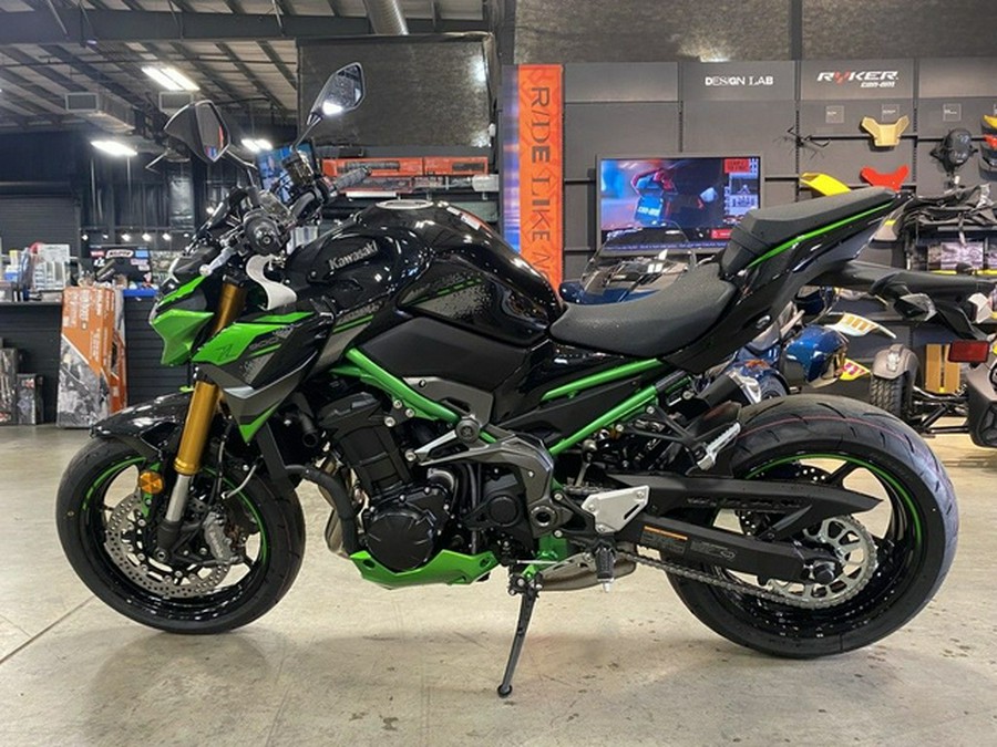 2024 Kawasaki Z900 SE ABS