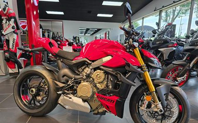 2024 Ducati Streetfighter V4 S