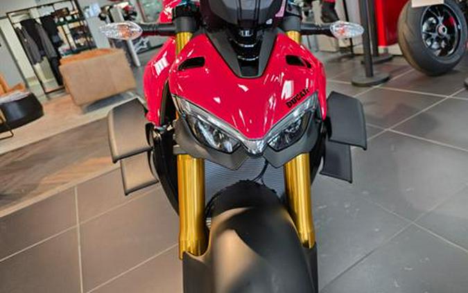 2024 Ducati Streetfighter V4 S