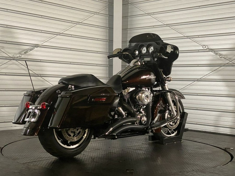 2011 Harley-Davidson® FLHX - Street Glide®