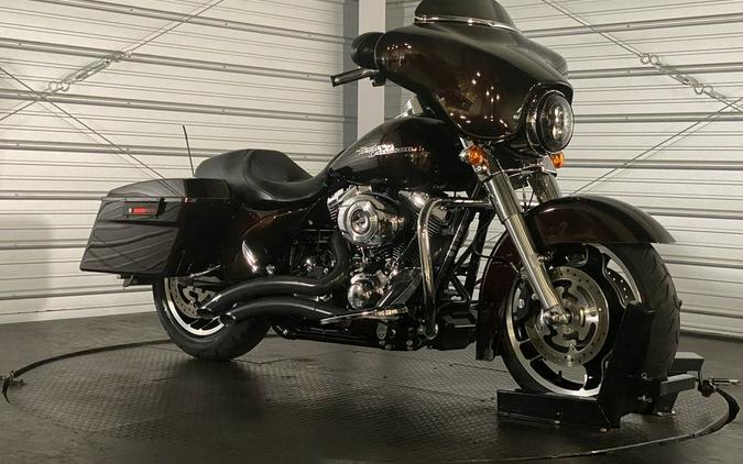 2011 Harley-Davidson® FLHX - Street Glide®