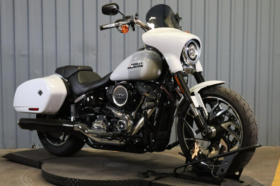 2021 Harley-Davidson Sport Glide FLSB