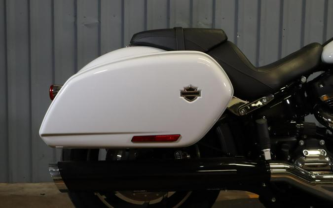 2021 Harley-Davidson Sport Glide FLSB