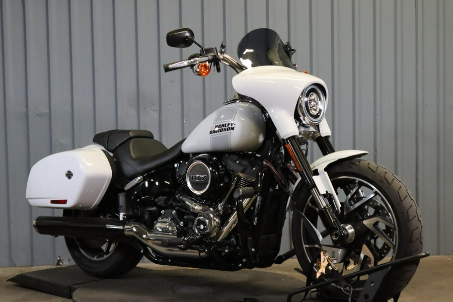 2021 Harley-Davidson Sport Glide FLSB