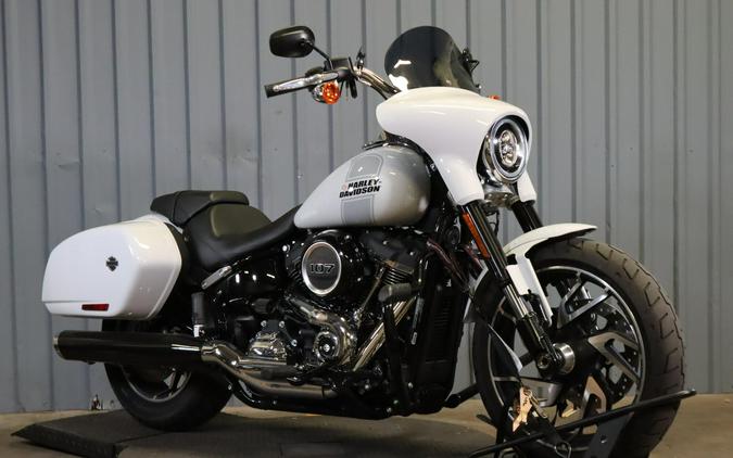 2021 Harley-Davidson Sport Glide FLSB