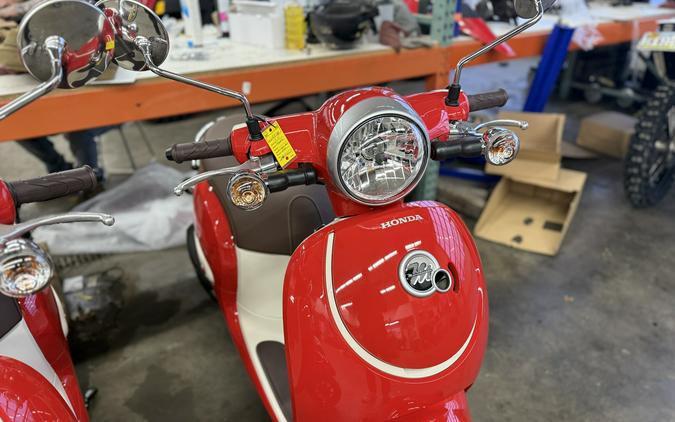 2025 Honda Metropolitan Base