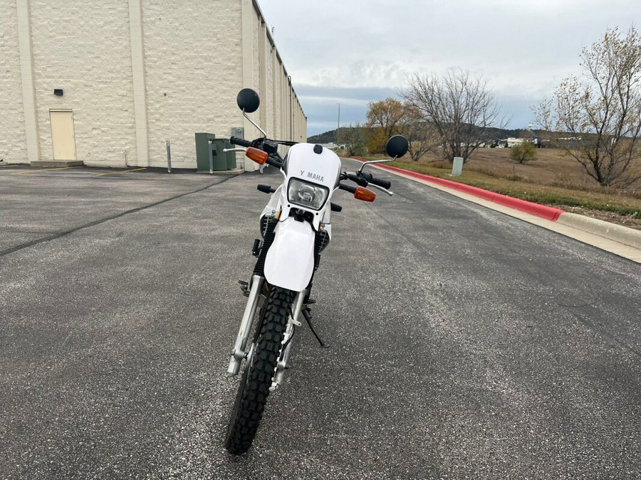 2004 Yamaha XT225