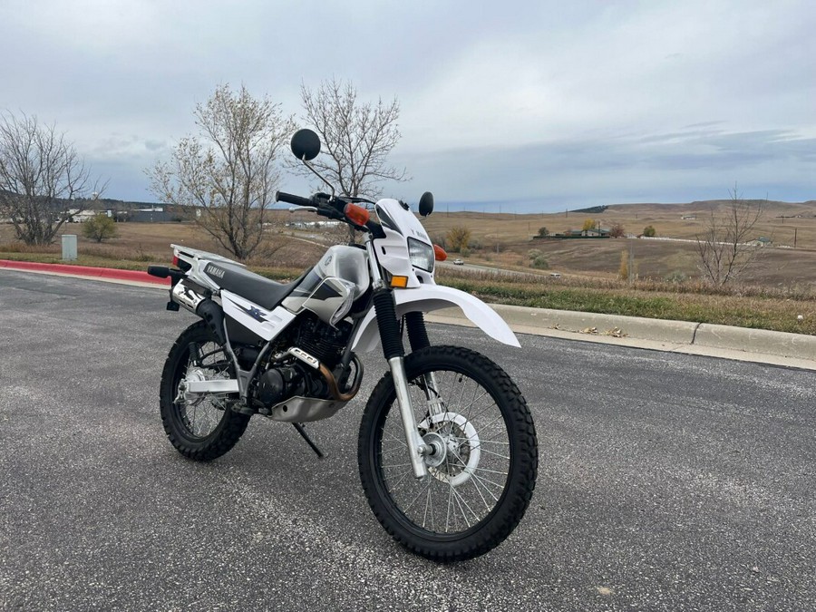 2004 Yamaha XT225