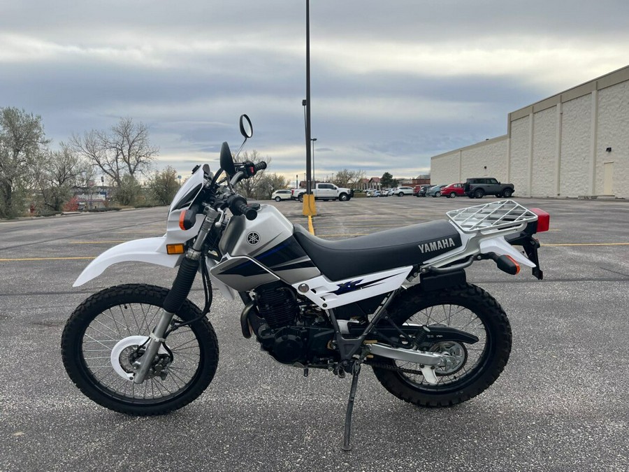 2004 Yamaha XT225