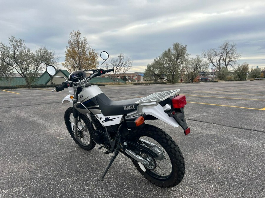 2004 Yamaha XT225