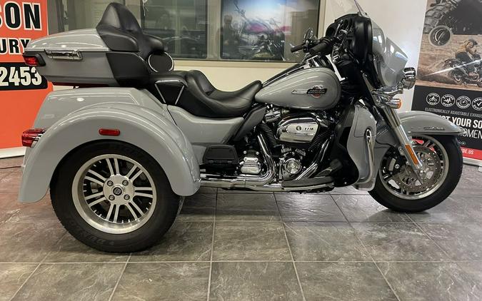 2024 Harley-Davidson® FLHTCUTG - Tri Glide® Ultra