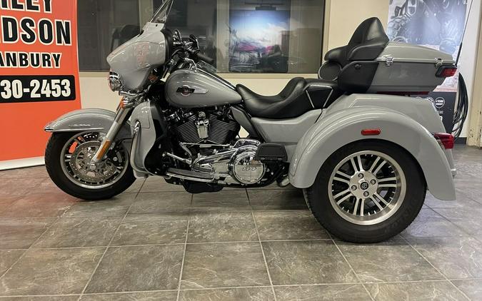 2024 Harley-Davidson® FLHTCUTG - Tri Glide® Ultra