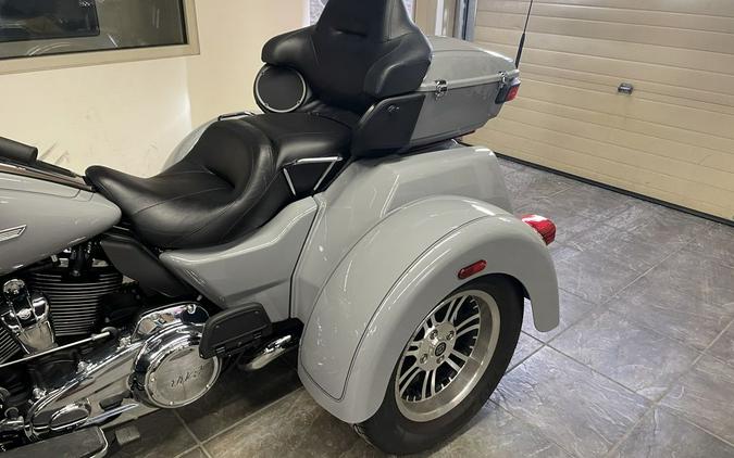 2024 Harley-Davidson® FLHTCUTG - Tri Glide® Ultra
