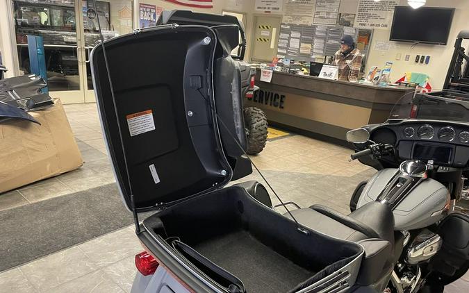 2024 Harley-Davidson® FLHTCUTG - Tri Glide® Ultra