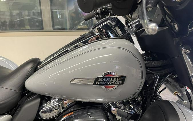 2024 Harley-Davidson® FLHTCUTG - Tri Glide® Ultra