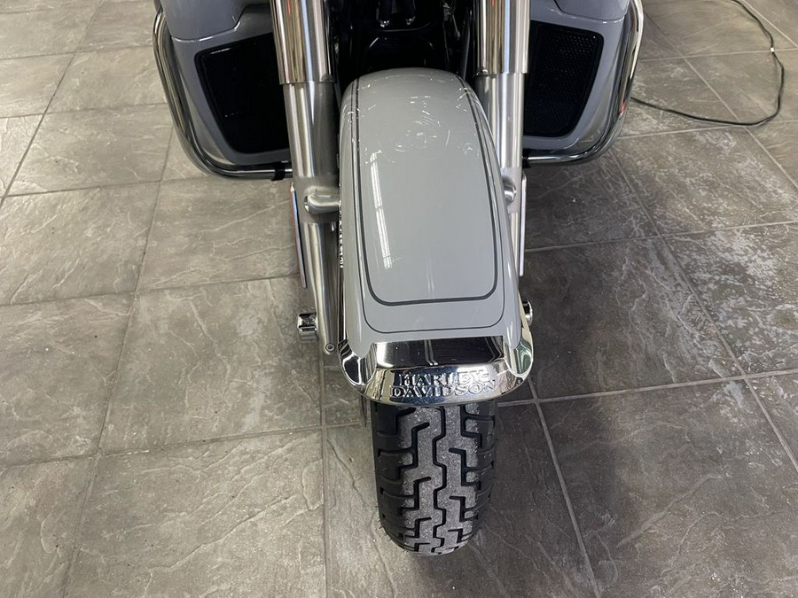 2024 Harley-Davidson® FLHTCUTG - Tri Glide® Ultra