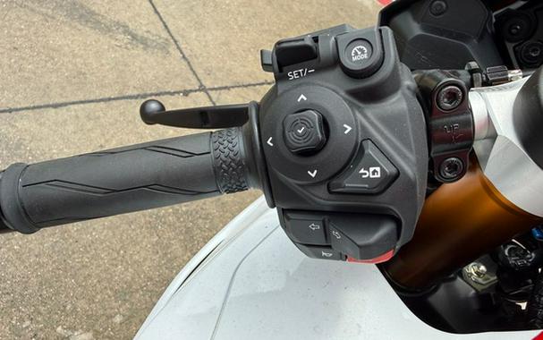 2026 Yamaha YZF R7 70Th Anniversary Edition