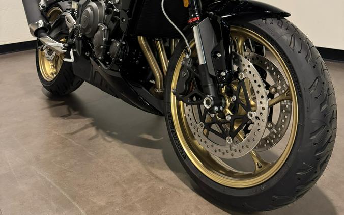 2026 Triumph TRIDENT 800