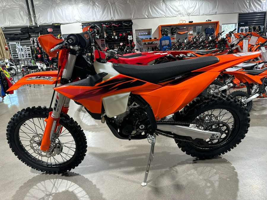 2027 KTM 350 XC-F