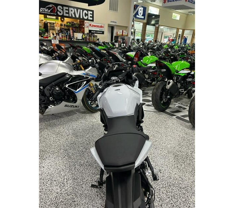 2026 Suzuki GSX 8R