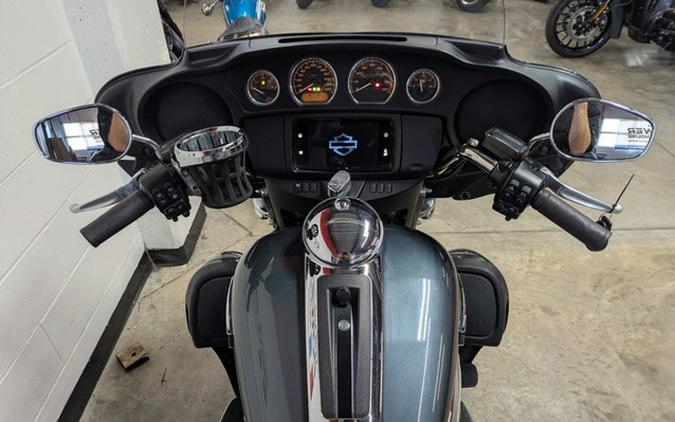 2020 Harley-Davidson Trike FLHTCUTG - Tri Glide Ultra