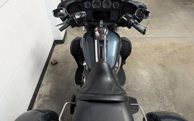 2020 Harley-Davidson Trike FLHTCUTG - Tri Glide Ultra