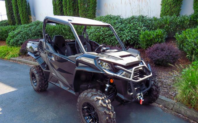 2023 Can-Am® Commander XT 700