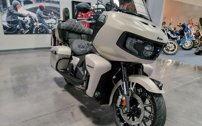 2023 Indian Motorcycle® Pursuit Dark Horse®