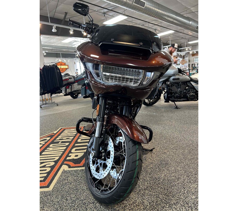2024 Harley-Davidson® FLTRXSE CVO™ Road Glide®