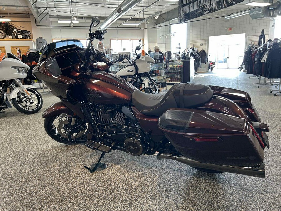 2024 Harley-Davidson® FLTRXSE CVO™ Road Glide®