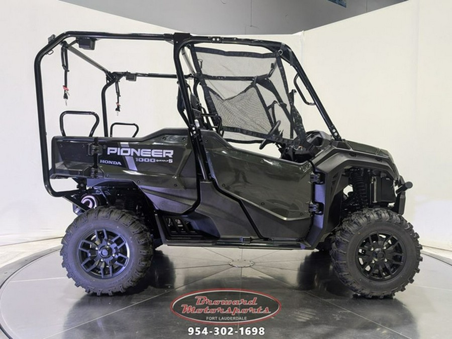 2024 Honda Pioneer 1000-5 Deluxe