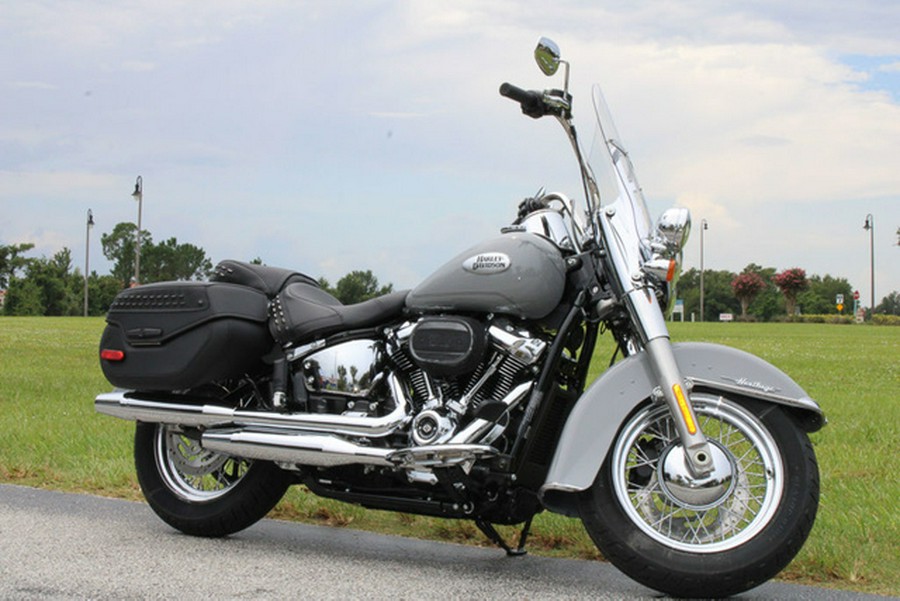 2024 Harley-Davidson Softail FLHCS - Heritage Classic