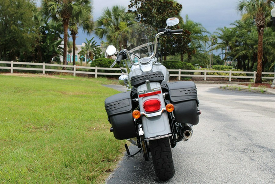 2024 Harley-Davidson Softail FLHCS - Heritage Classic