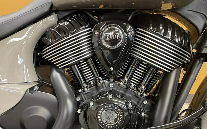 2022 Indian Chieftain Dark Horse Quartz Gray