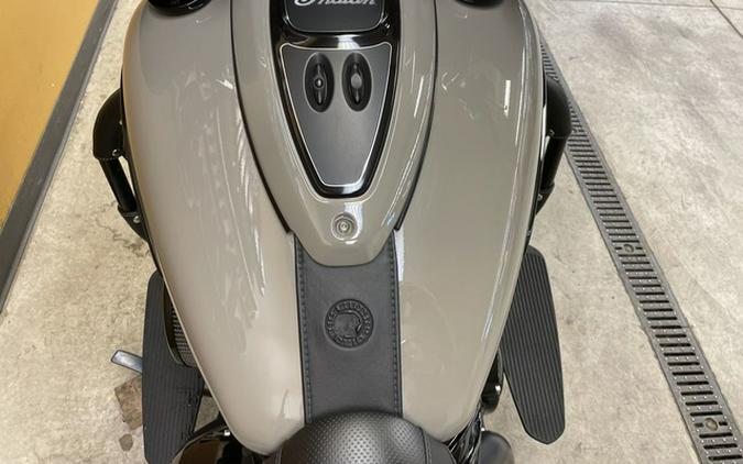 2022 Indian Chieftain Dark Horse Quartz Gray