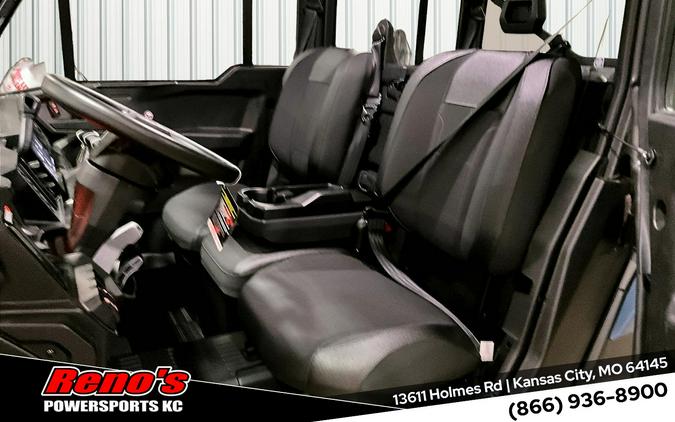 2026 Can-Am Defender MAX XT CAB HD11