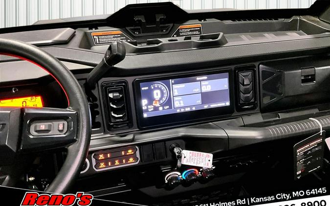 2026 Can-Am Defender MAX XT CAB HD11