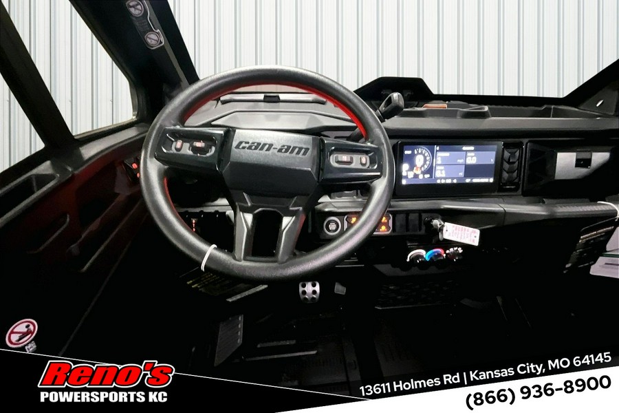 2026 Can-Am Defender MAX XT CAB HD11