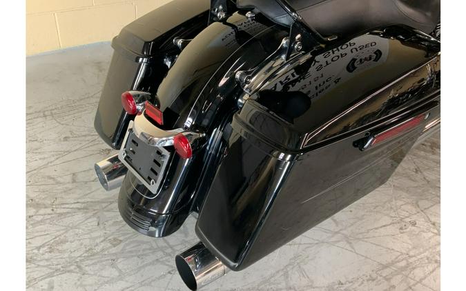 2014 Harley-Davidson® FLHXS STREET GLIDE SPECIAL