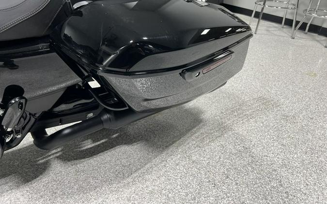 2025 Harley-Davidson FLHX - Street Glide