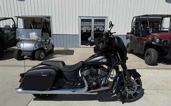2022 Indian Motorcycle Chieftain® Dark Horse®
