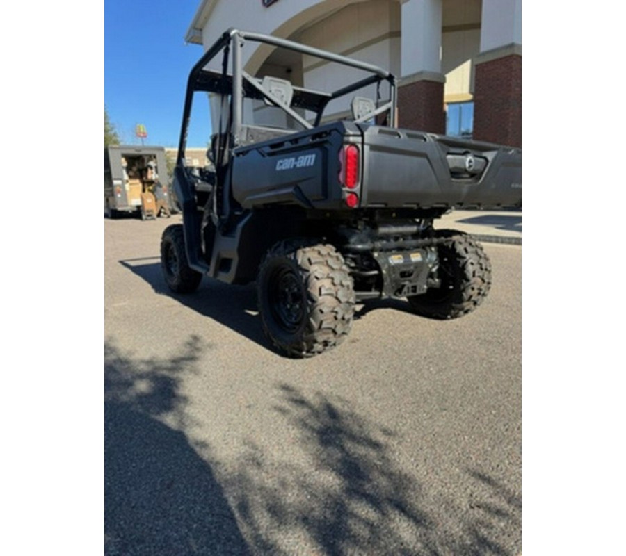 2025 Can-Am Defender DPS HD7 Compass Green