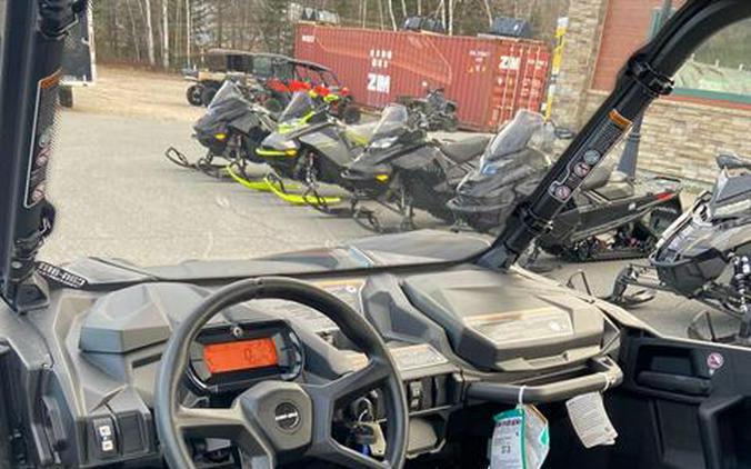 2025 Can-Am Maverick Sport Max DPS