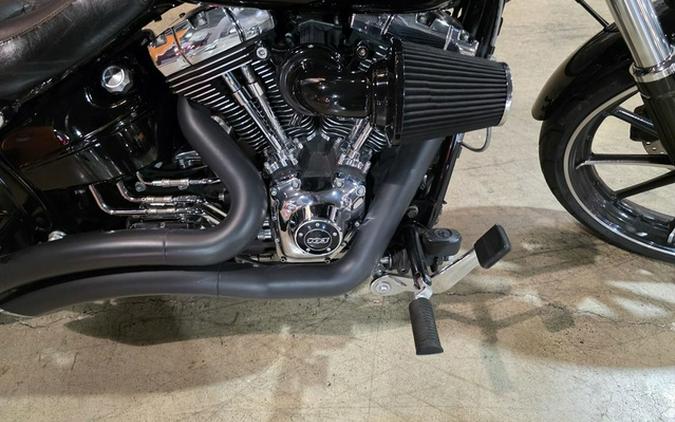 2015 Harley-Davidson Softail FXSB - Breakout