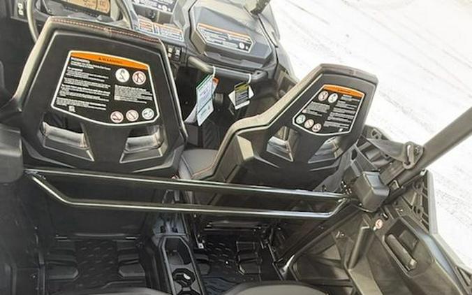 2026 Can-Am® Commander MAX XT-P