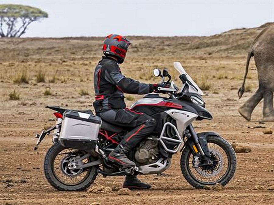 2023 Ducati Multistrada V4 Rally Adventure Travel & Radar