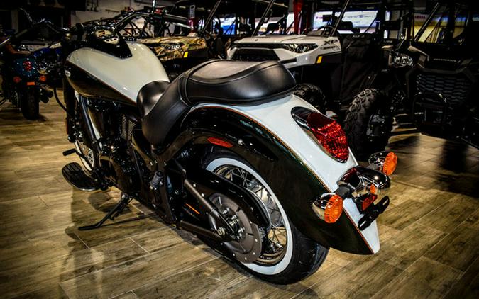 2024 Kawasaki Vulcan 900 Classic