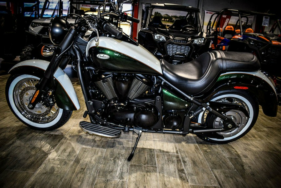 2024 Kawasaki Vulcan 900 Classic