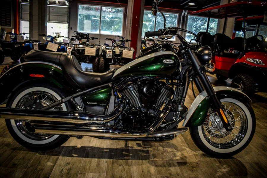 2024 Kawasaki Vulcan 900 Classic